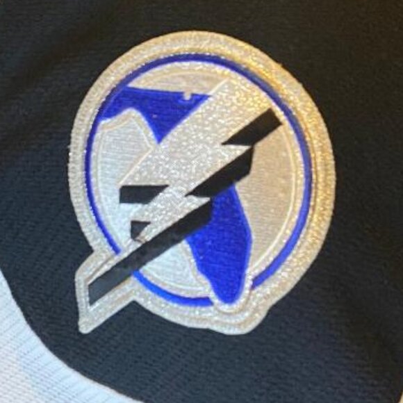 Late 90s CCM On-Ice Tampa Bay Lightning size 52 NHL Hockey Jersey - Picture 4 of 11